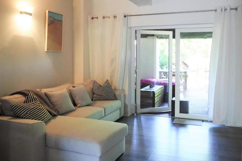 Terraced house, Les Saintes-Maries-de-la-Mer Extérieur photo